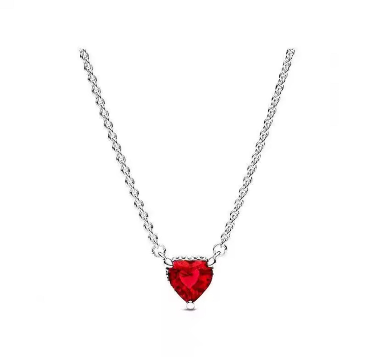 Collar Plateado Corazón Rojo
