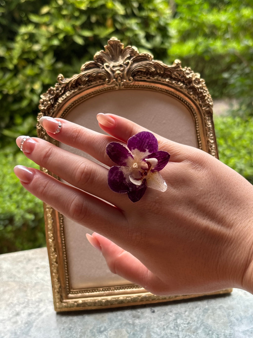 Anillo con Flor Real Orquídea Morada | JOYERÍA BOTÁNICA |