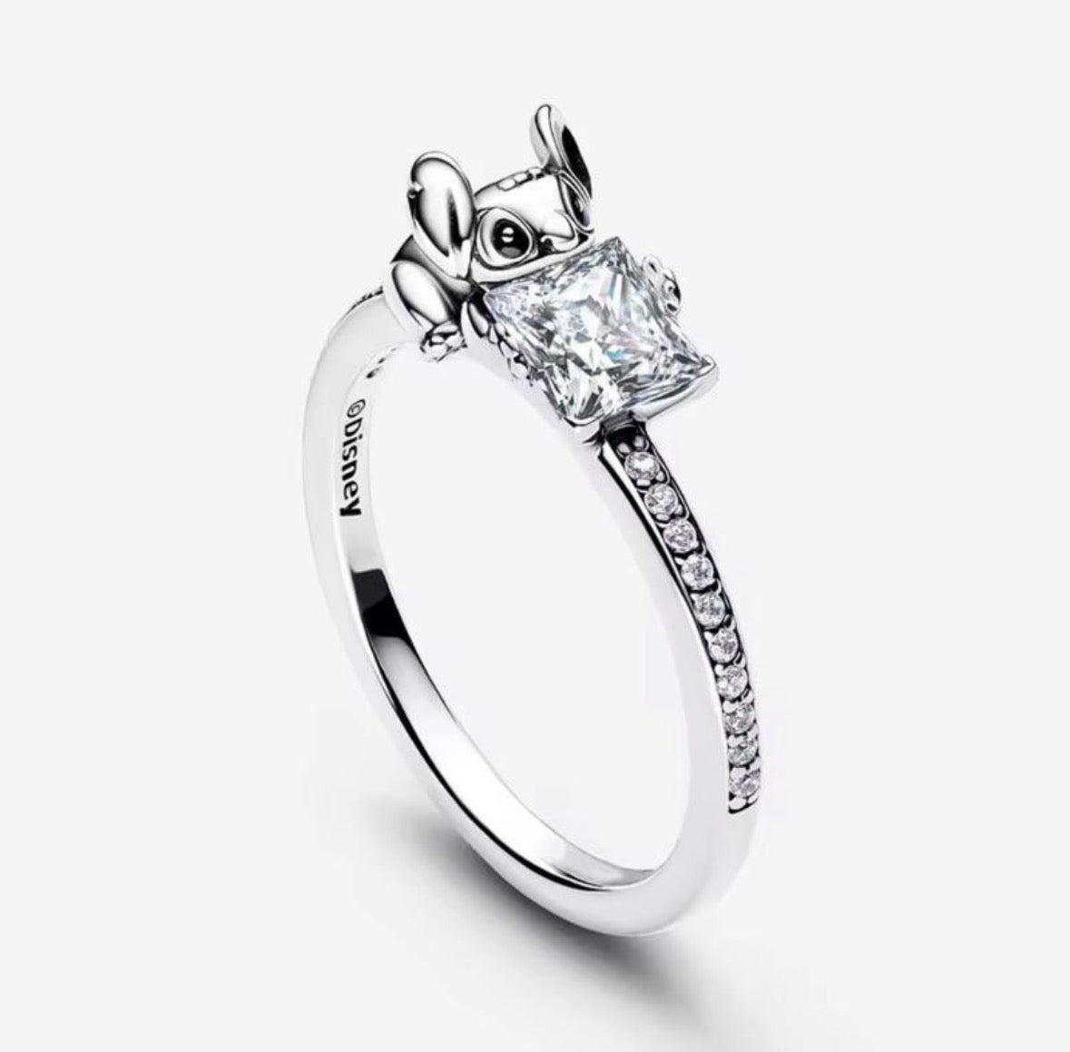 Anillo Plateado Stitch