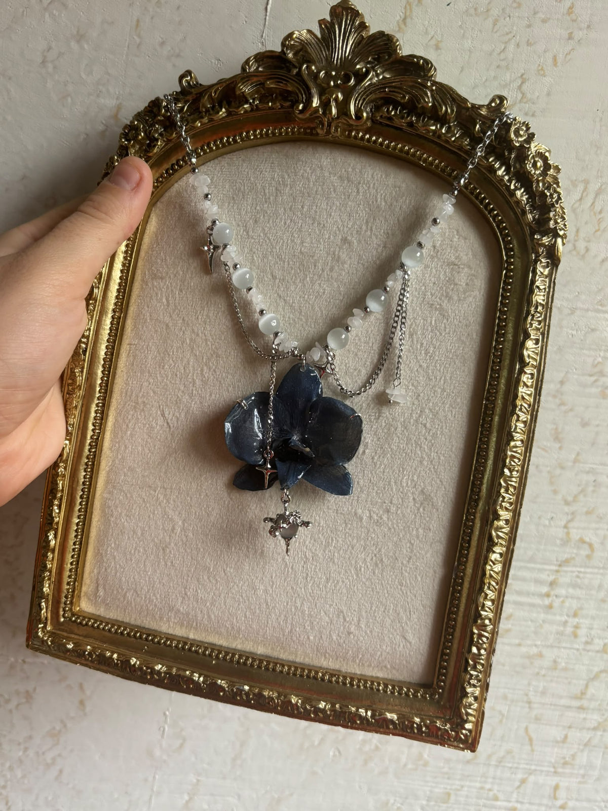 Collar Plateado con Flor Real Orquídea Azul-Gris| JOYERÍA BOTÁNICA |