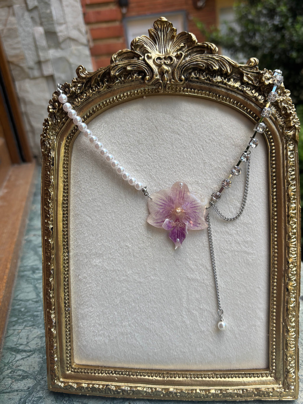 Collar Plateado con Flor Real Orquídea Rosa | JOYERÍA BOTÁNICA |