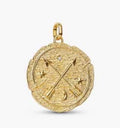 Charm Moneda Dorada Flechas Doradas
