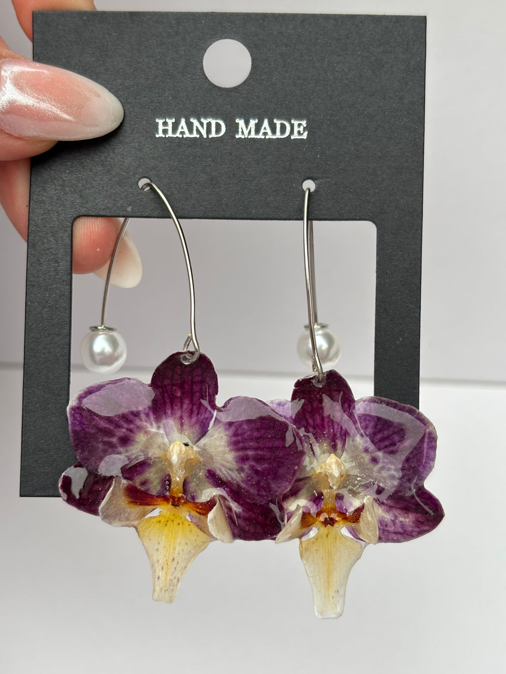 Pendientes Plateados con Flor Real Orquídea Morada | JOYERÍA BOTÁNICA |