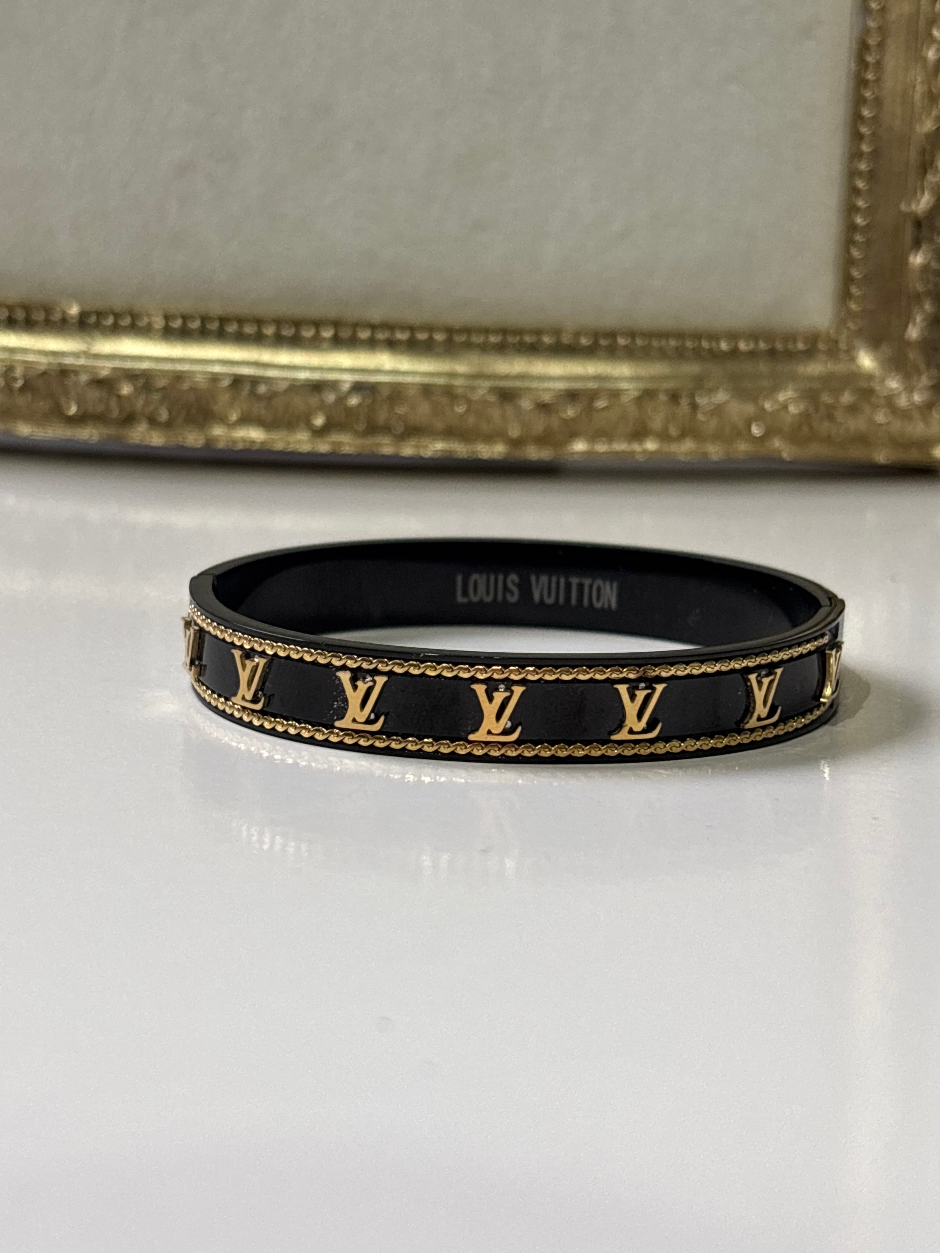 Pulsera LV